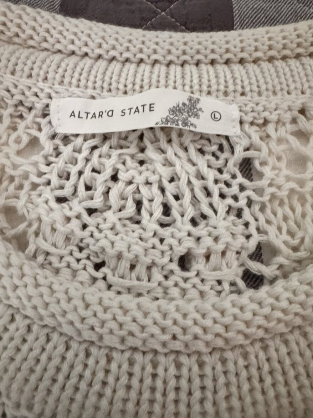 Altar’d State Evelyn Ivory Pointelle Sweater Vest Size Large - CG0514 - Picture 8 of 10